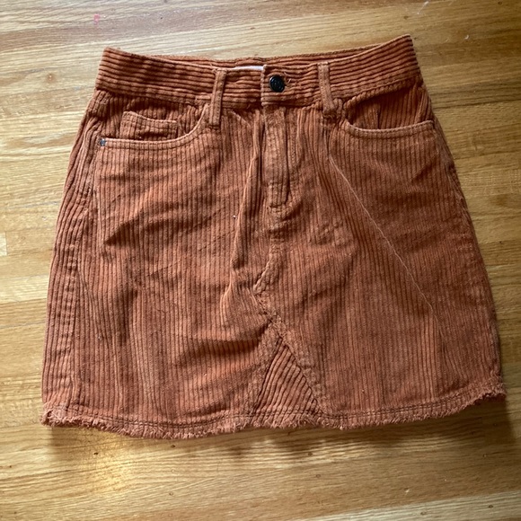 Treasure and bond orange cord mini skirt. - Picture 1 of 3